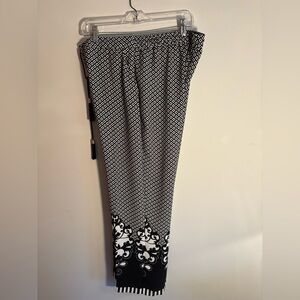 Chico’s Black and White Patterned Pants
